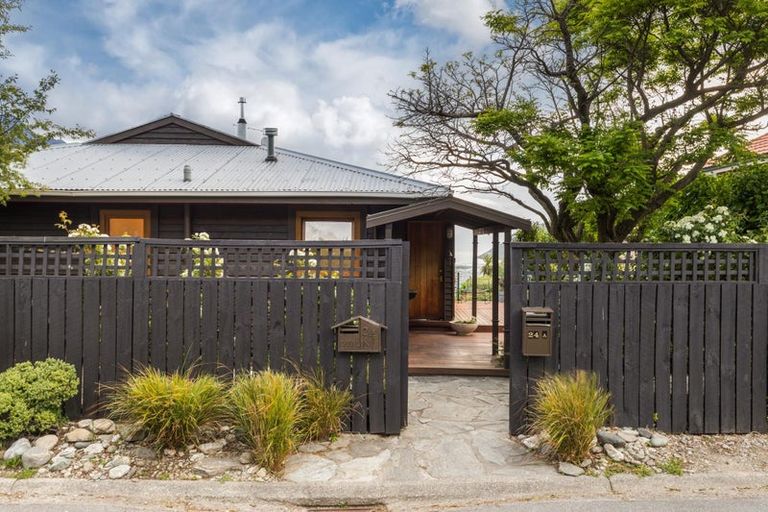 Photo of property in 24a Dublin Street, Queenstown, 9300