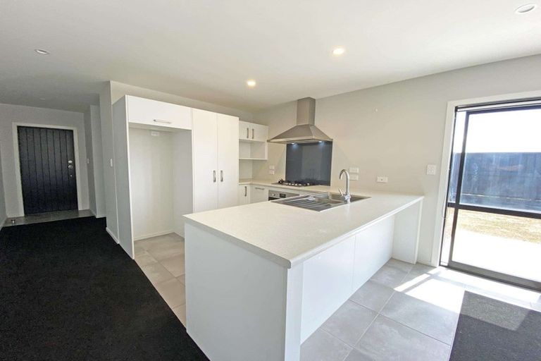 Photo of property in 1/21 Onukutara Place, Huntington, Hamilton, 3281