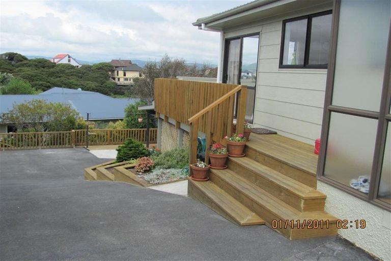 Photo of property in 36 Bodmin Terrace, Camborne, Porirua, 5026