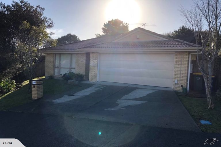 Photo of property in 15 Condor Place, Unsworth Heights, Auckland, 0632