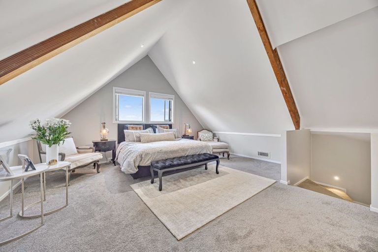 Photo of property in 16 Potts Road, Whitford, Howick, 2571