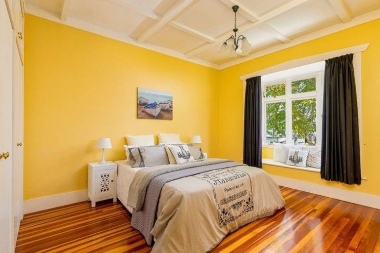 Photo of property in 27 Mark Road, Mount Albert, Auckland, 1025