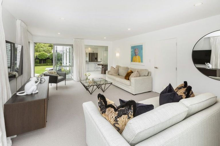 Photo of property in 3b Taylors Avenue, Bryndwr, Christchurch, 8052