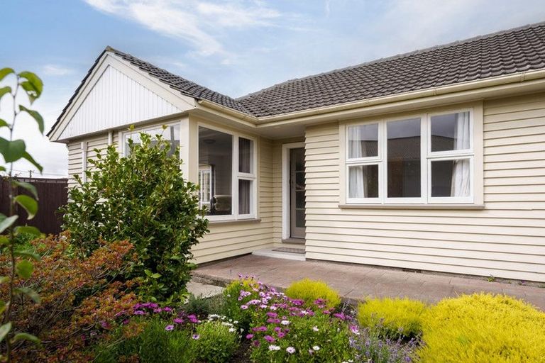 Photo of property in 54 Santa Rosa Avenue, Halswell, Christchurch, 8025