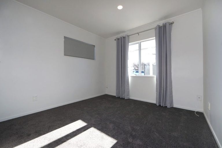 Photo of property in Ingrids Picture Framing, 102 Willowpark Road South, Parkvale, Hastings, 4122