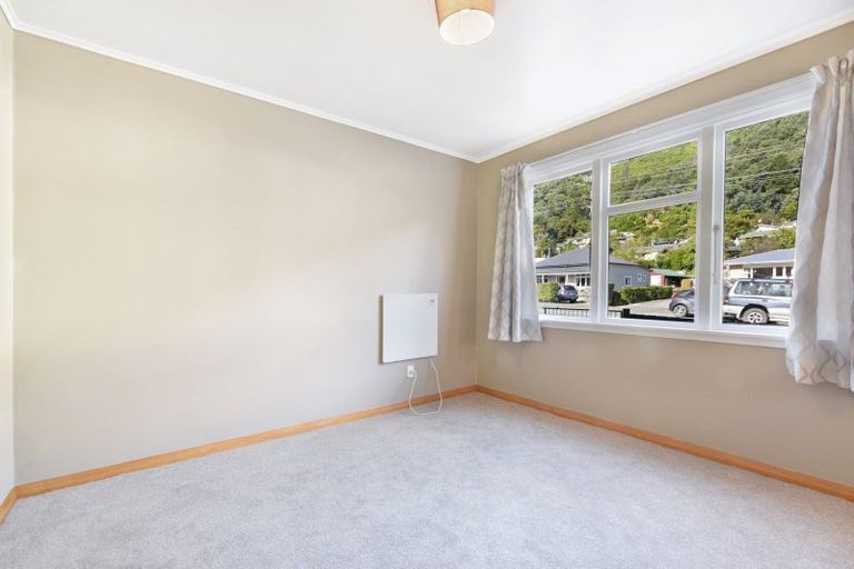 Photo of property in 103 Waikawa Road, Picton, 7220