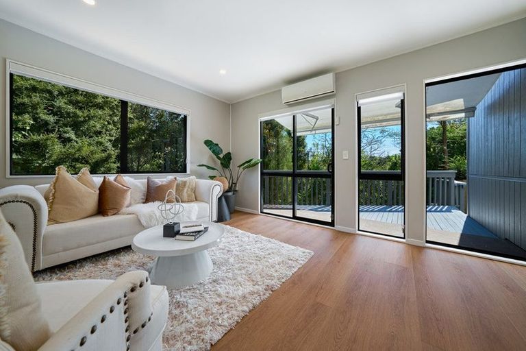 Photo of property in 168 Verbena Road, Birkdale, Auckland, 0626