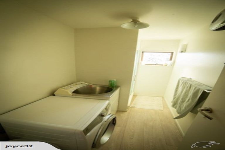 Photo of property in 2/7 Brigid Place, Mount Pleasant, Christchurch, 8081