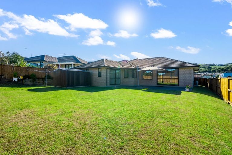 Photo of property in 10 Helenvale Crescent, Pokeno, 2402
