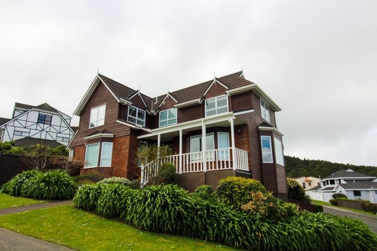 Photo of property in 28 Satara Crescent, Khandallah, Wellington, 6035