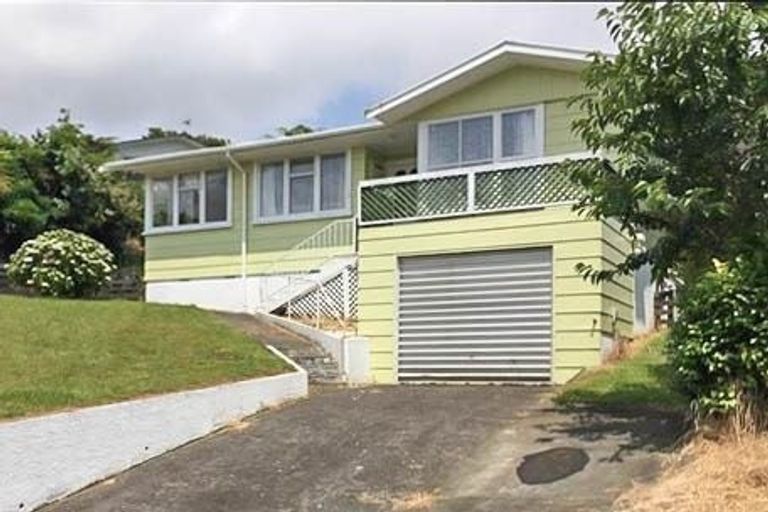 Photo of property in 7 Granby Place, Westown, New Plymouth, 4310