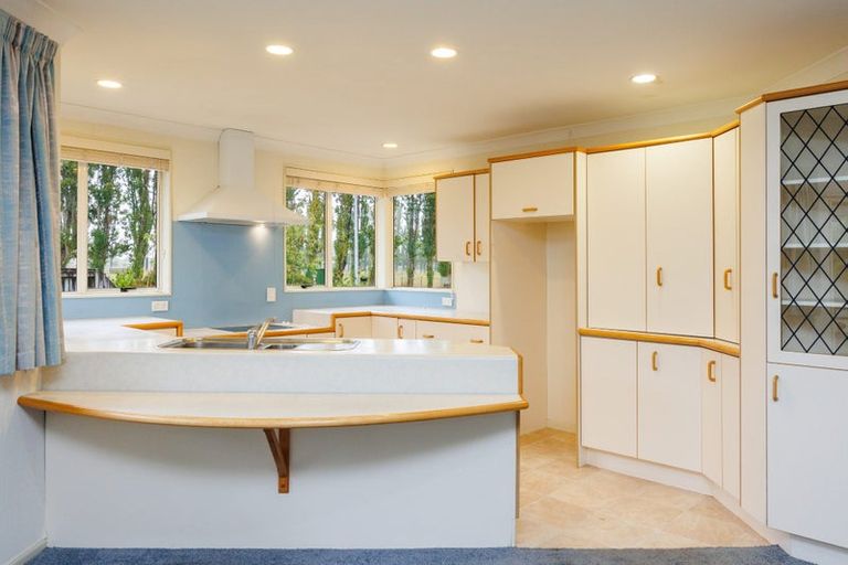 Photo of property in 177 James Line, Kelvin Grove, Palmerston North, 4414