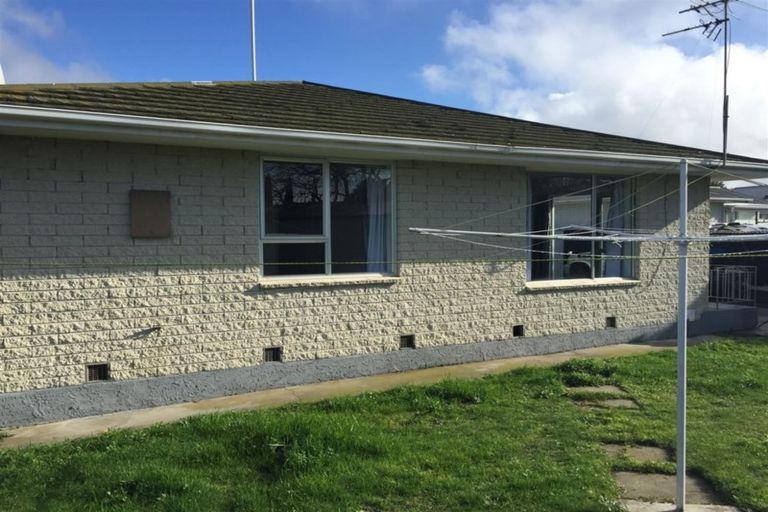 Photo of property in 6 Pateke Place, Tokoroa, 3420