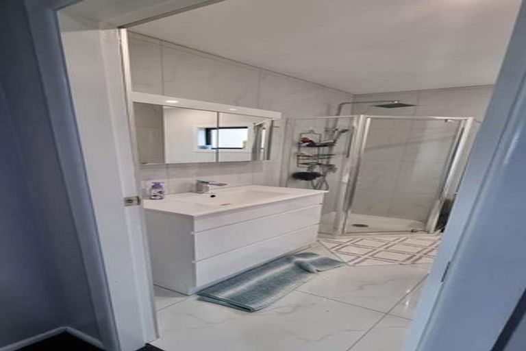 Photo of property in 3 Lerwick Terrace, Melrose, Wellington, 6023