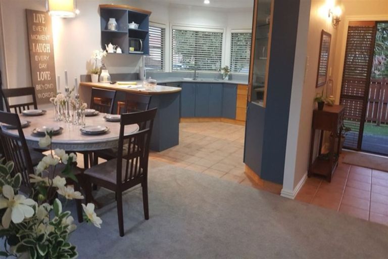 Photo of property in 1 Hoyte Place, Pukehangi, Rotorua, 3015