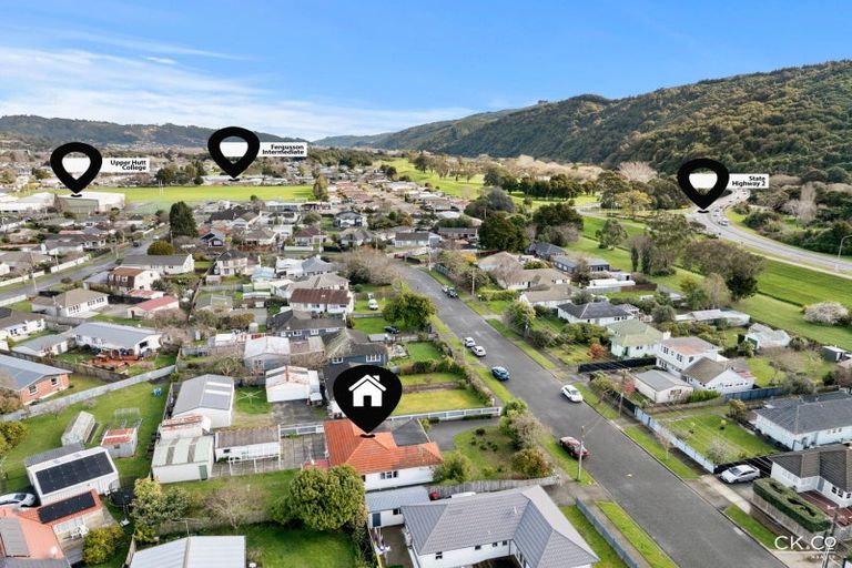 Photo of property in 57 Longfellow Street, Trentham, Upper Hutt, 5018