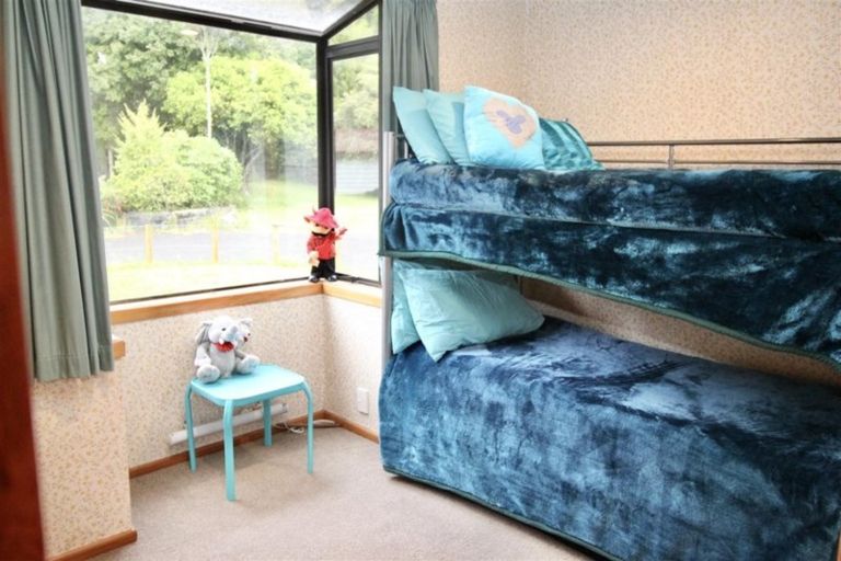 Photo of property in 6 Oxford Road, Lake Rotoma, Rotorua, 3074