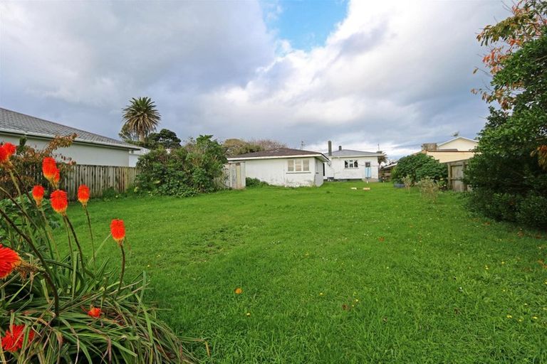 Photo of property in 120 Ihaia Road, Opunake, 4616