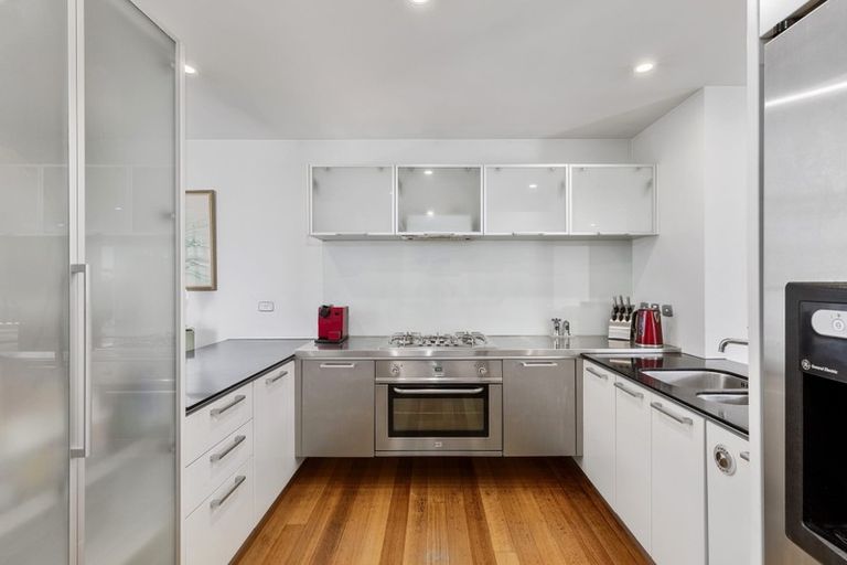 Photo of property in 52a Killarney Street, Takapuna, Auckland, 0622