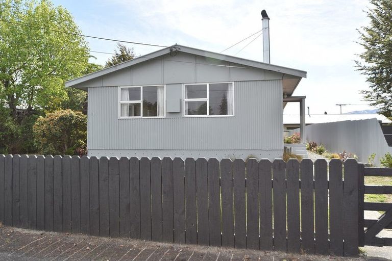 Photo of property in 26 Jollie Road, Twizel, 7901