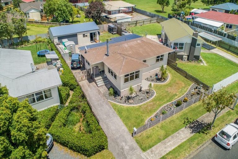 Photo of property in 33 Dagenham Street, Manurewa, Auckland, 2102