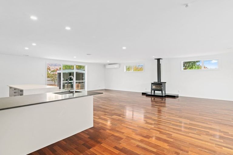 Photo of property in 53 Antrim Street, Cromwell, 9310