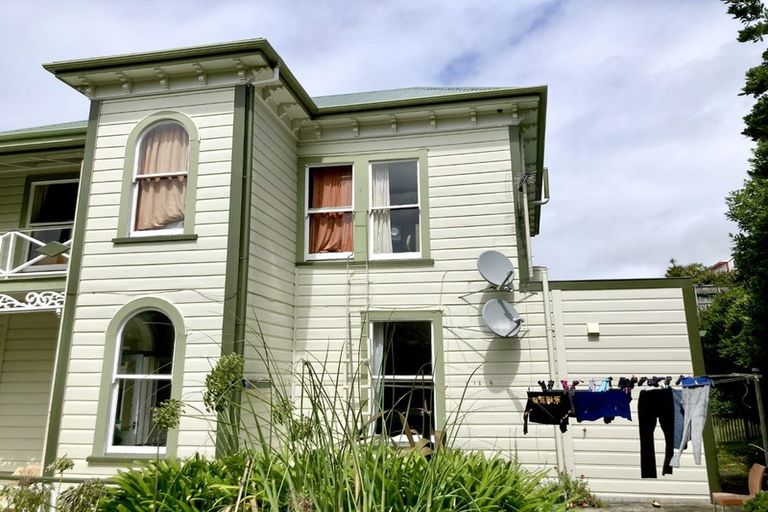 Photo of property in 1/14 Clifton Terrace, Kelburn, Wellington, 6012