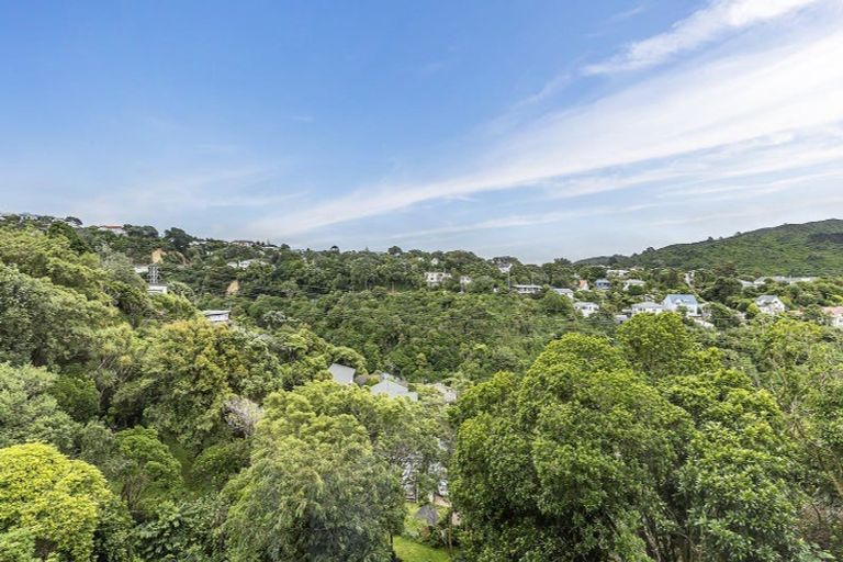 Photo of property in 4/74 Creswick Terrace, Northland, Wellington, 6012