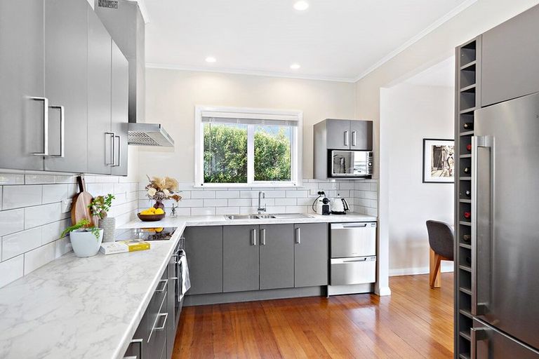 Photo of property in 162 Landscape Road, Mount Eden, Auckland, 1024