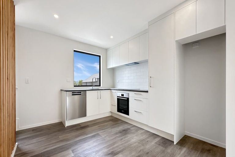 Photo of property in 33 Ara Mara Hua, Henderson, Auckland, 0612