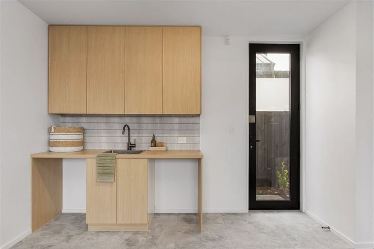 Photo of property in 1/37 Repton Street, Merivale, Christchurch, 8014