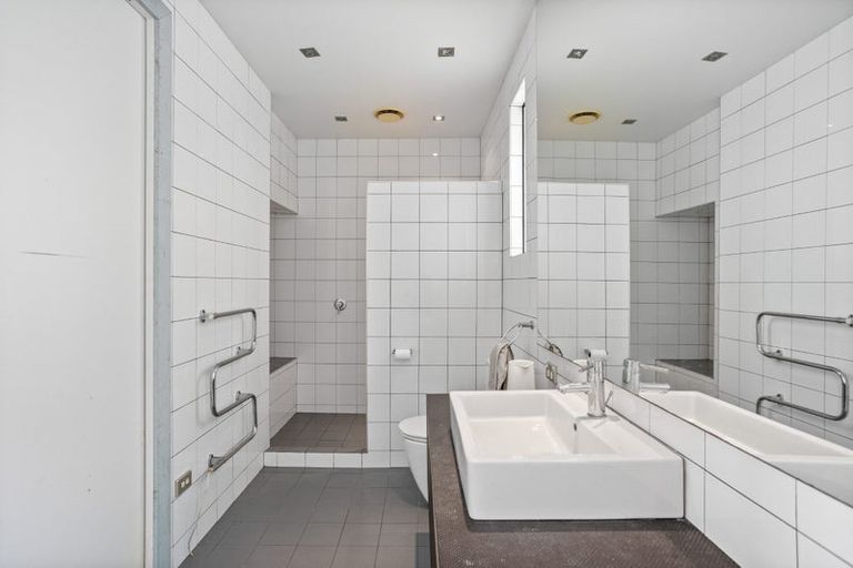 Photo of property in 2/73 Keegan Drive, Massey, Auckland, 0614