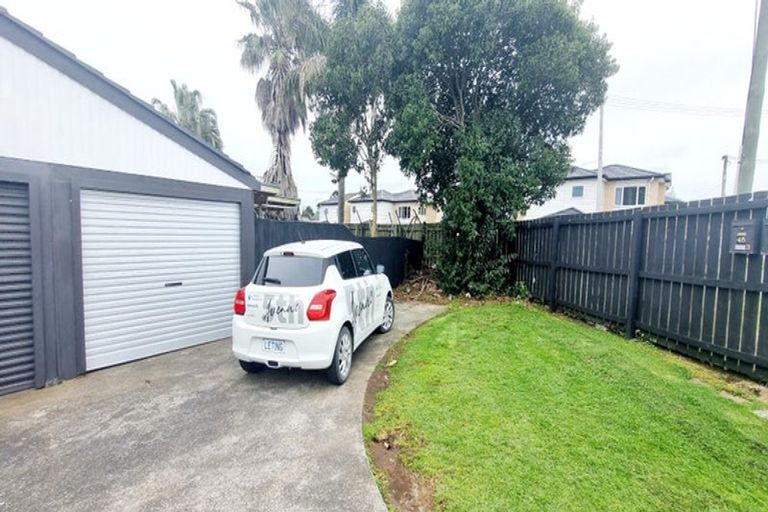Photo of property in 1/45 Pah Road, Papatoetoe, Auckland, 2025