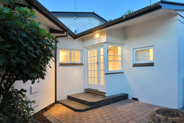 Photo of property in 72 Barrington Street, Somerfield, Christchurch, 8024