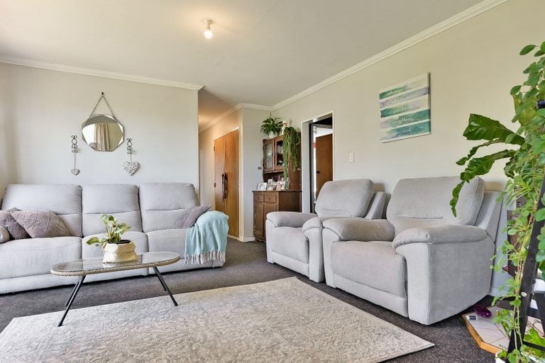 Photo of property in 29 Ross Crescent, Fairfield, Hamilton, 3214
