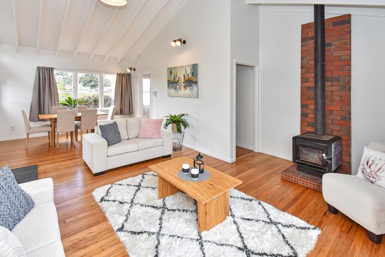 Photo of property in 1/122 Gray Avenue, Papatoetoe, Auckland, 2024