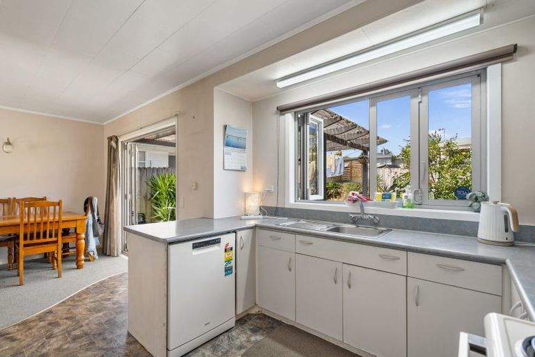 Photo of property in 4 Vista Place, Tikipunga, Whangarei, 0112