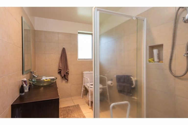 Photo of property in 65a Cleveland Street, Edgeware, Christchurch, 8013