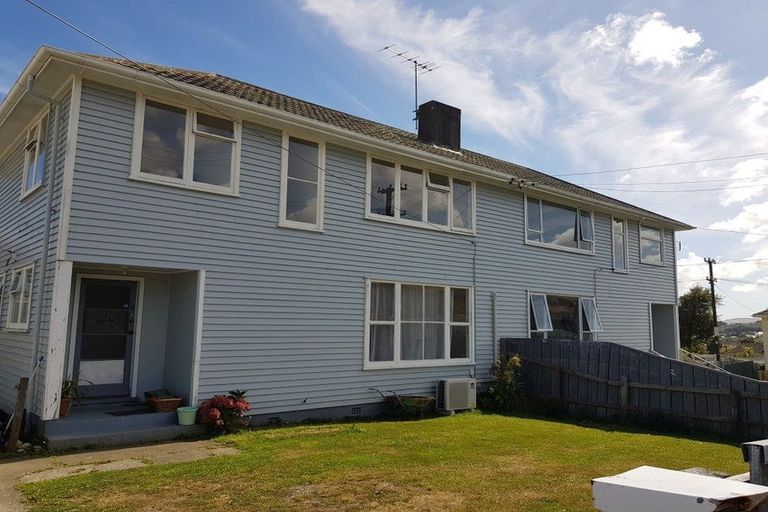 Photo of property in 149-151 Bedford Street, Cannons Creek, Porirua, 5024