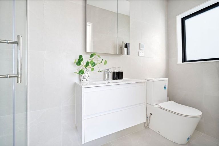 Photo of property in 37 Turret Lane, Hobsonville, Auckland, 0616