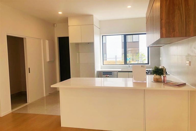 Photo of property in 36 Opoka Street, Papakura, 2110