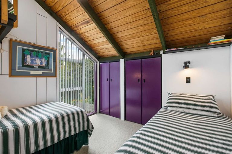 Photo of property in 76 Balmain Road, Chatswood, Auckland, 0626