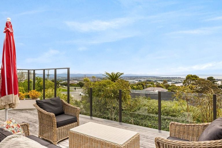 Photo of property in 105 Major Hornbrook Road, Mount Pleasant, Christchurch, 8081