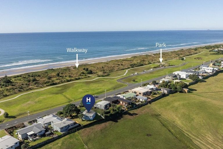Photo of property in 116 Seaforth Road, Waihi Beach, 3611