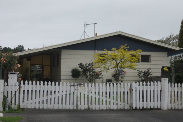 Photo of property in 2a Sydney Place, Whanganui, 4500