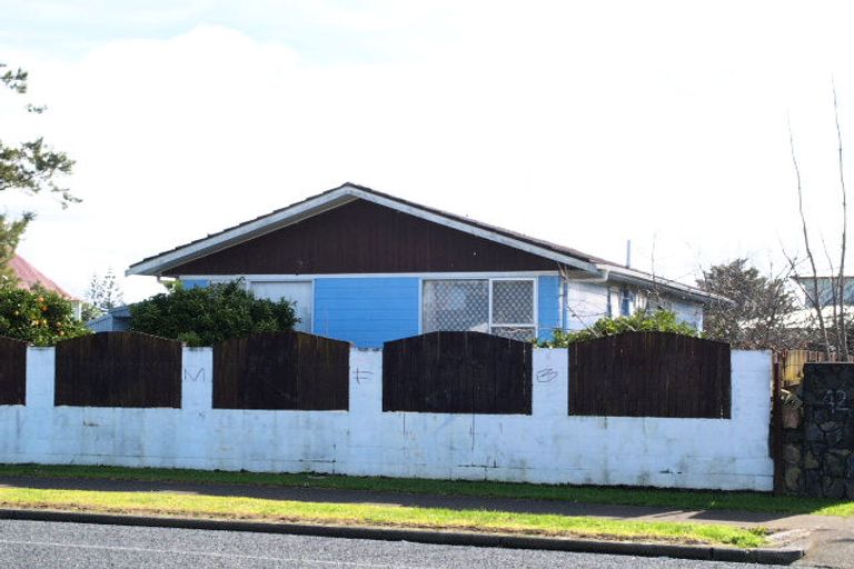 Photo of property in 42 Wakefield Road, Favona, Auckland, 2024