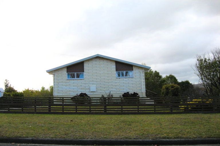 Photo of property in 9 Roseness Street, Palmerston, 9430