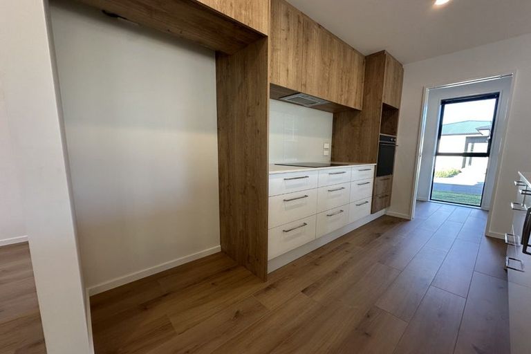 Photo of property in 12 Central Avenue, Prebbleton, 7604