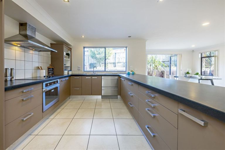 Photo of property in 85 Rathmar Drive, Manurewa, Auckland, 2105