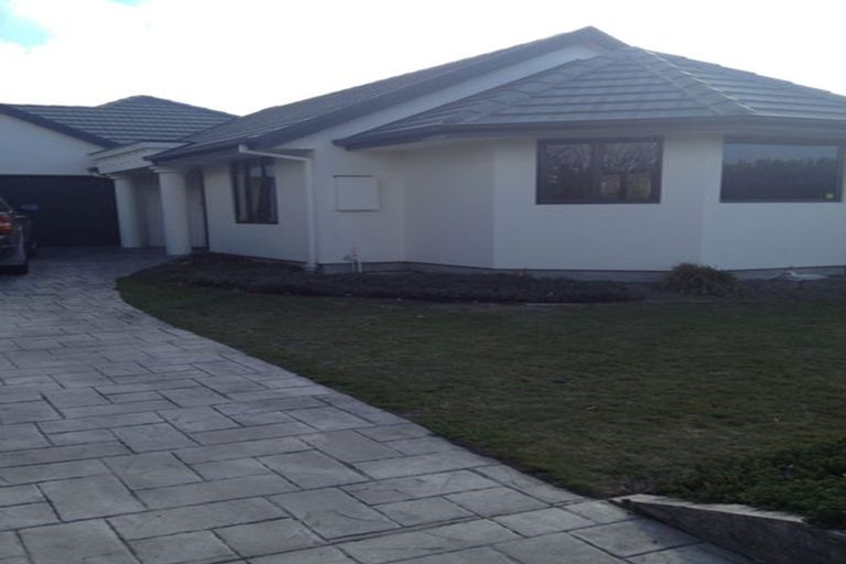 Photo of property in 19 Wisteria Place, Parklands, Christchurch, 8083